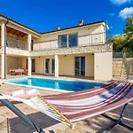 Valente With Pool Ferienhaus Labin (Istria)