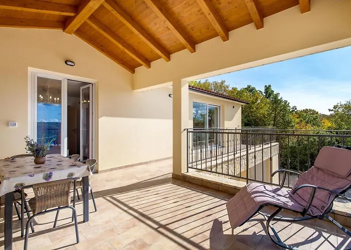Semesterbostad Valente With Pool Labin (Istria)